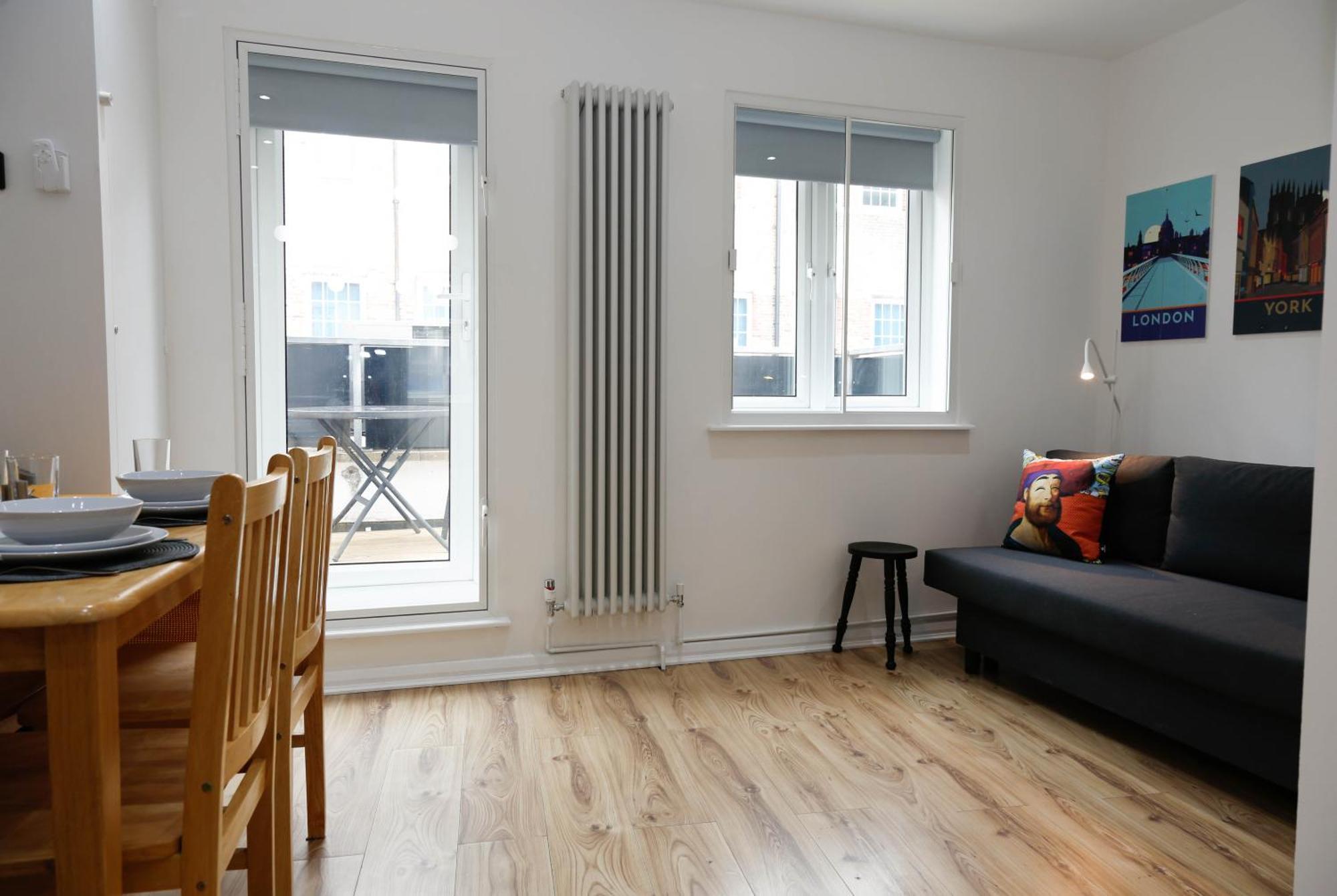 New Luxury Apartments In Central London Next To Shops, Cafes, Bars & Metro Экстерьер фото