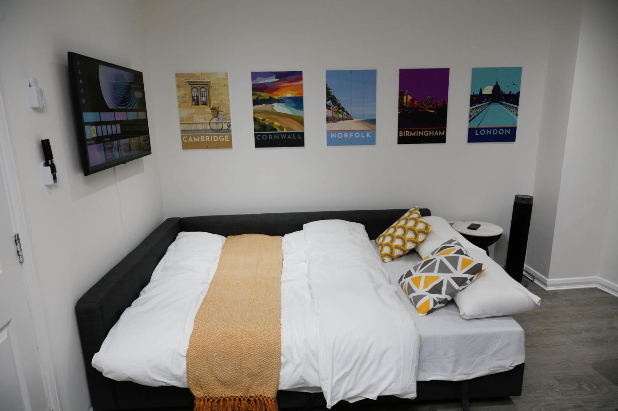 New Luxury Apartments In Central London Next To Shops, Cafes, Bars & Metro Экстерьер фото